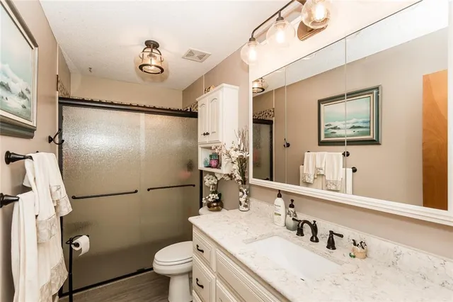 $1,250,000 | 12344 Kennel Drive, Junction City, KS 66441