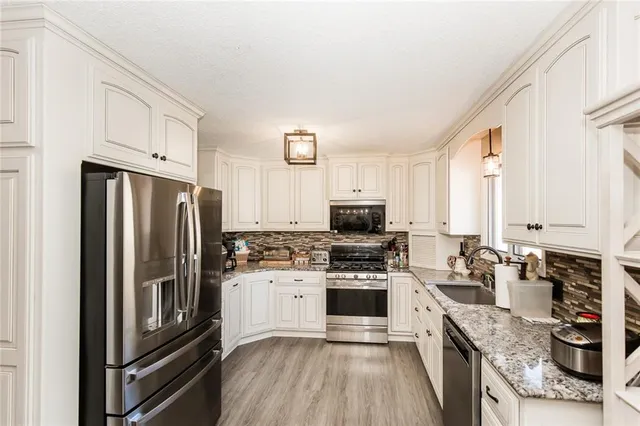 $1,250,000 | 12344 Kennel Drive, Junction City, KS 66441