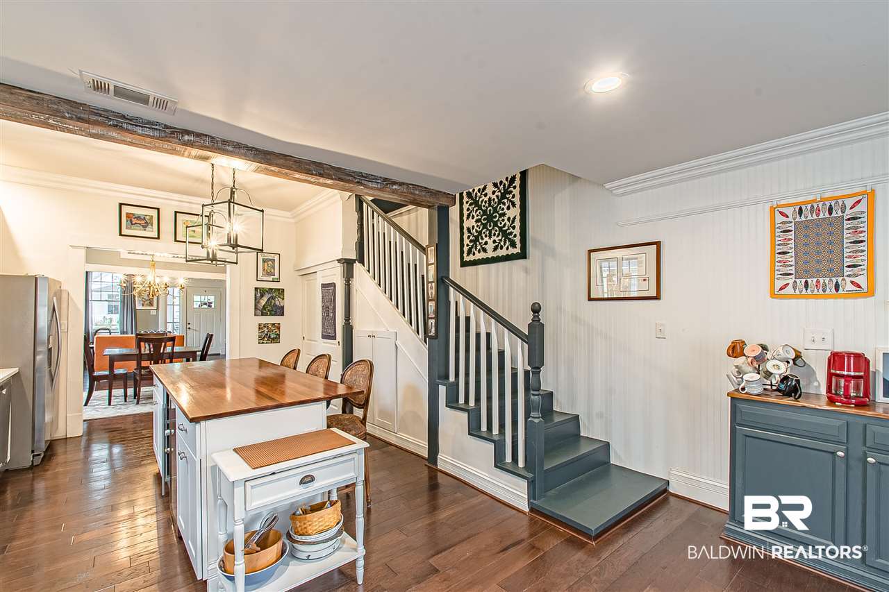 208 Tuttle Avenue Mobile, AL 36604 - Photo 17 of 50