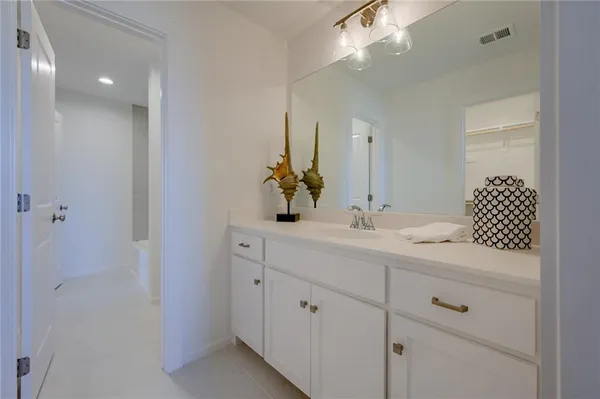 $776,055 | 25354 West 92nd Street, Lenexa, KS 66227
