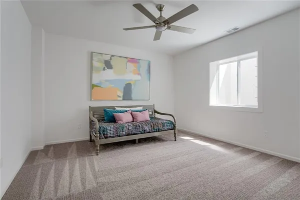 $776,055 | 25354 West 92nd Street, Lenexa, KS 66227