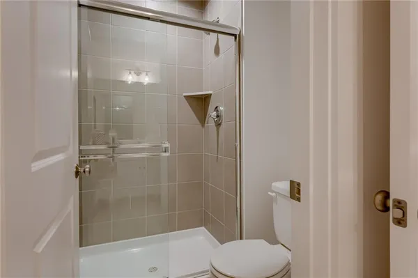 $776,055 | 25354 West 92nd Street, Lenexa, KS 66227