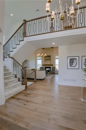 $776,055 | 25354 West 92nd Street, Lenexa, KS 66227