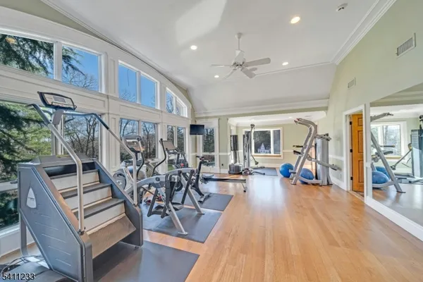 $2,900,000 | 307 Freemans Lane, Franklin Lakes, NJ 07417