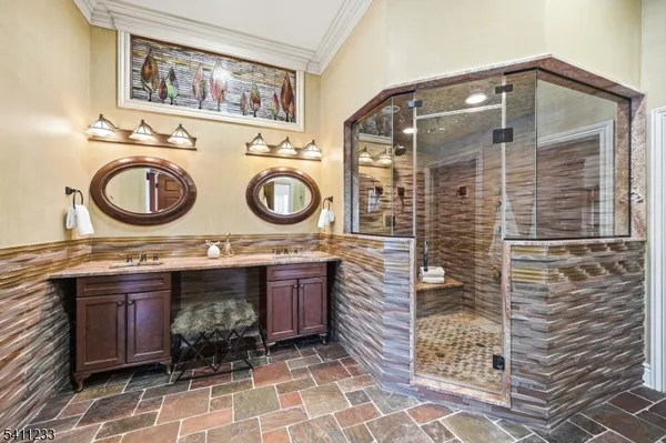 $2,900,000 | 307 Freemans Lane, Franklin Lakes, NJ 07417