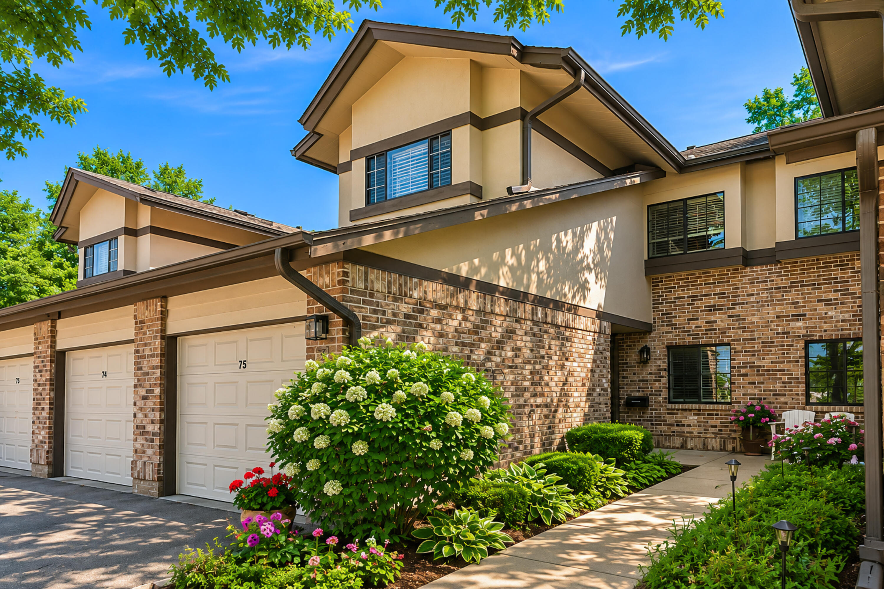 500 West Bender Road, Unit 74 Glendale, WI 53217 - Photo 11 of 13 Exterior