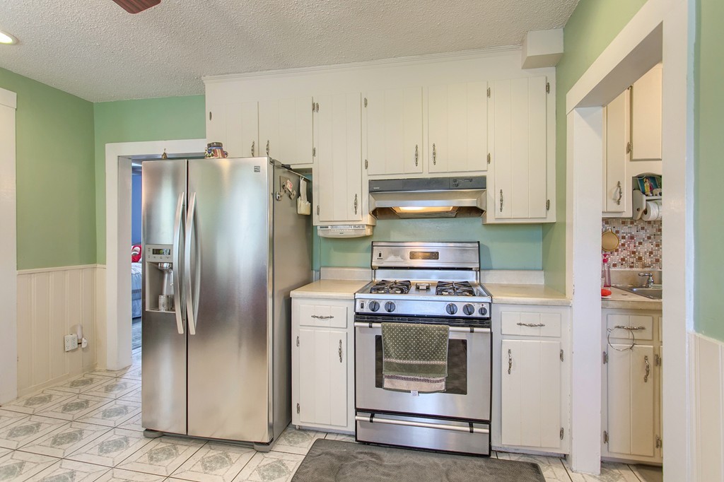 3 Loring Road Methuen, MA 01844 - Photo 3 of 23 Gallery Image 3