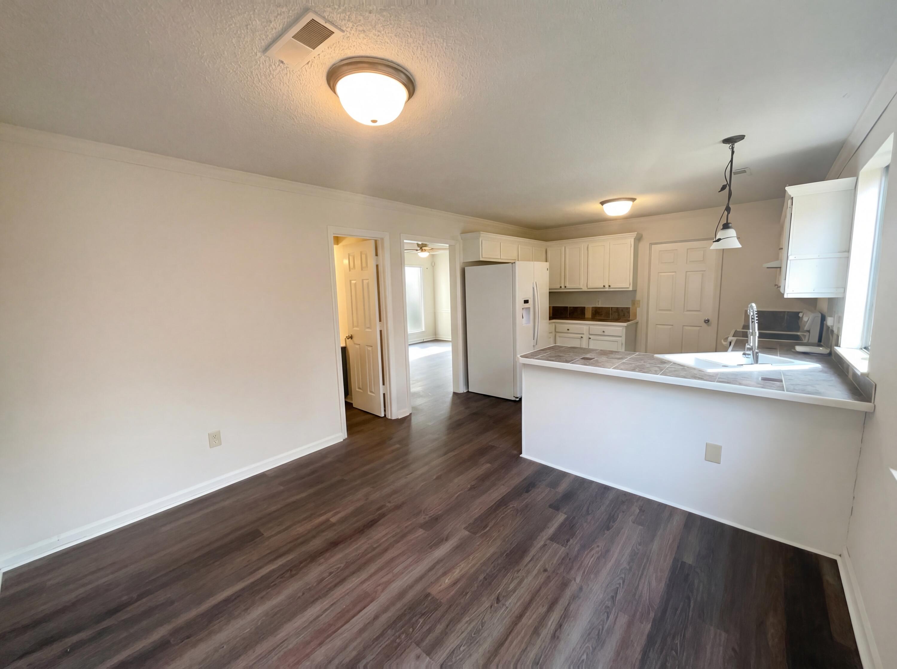 104 Nottingham Court Summerville, SC 29485 - Photo 7 of 16 photo_07