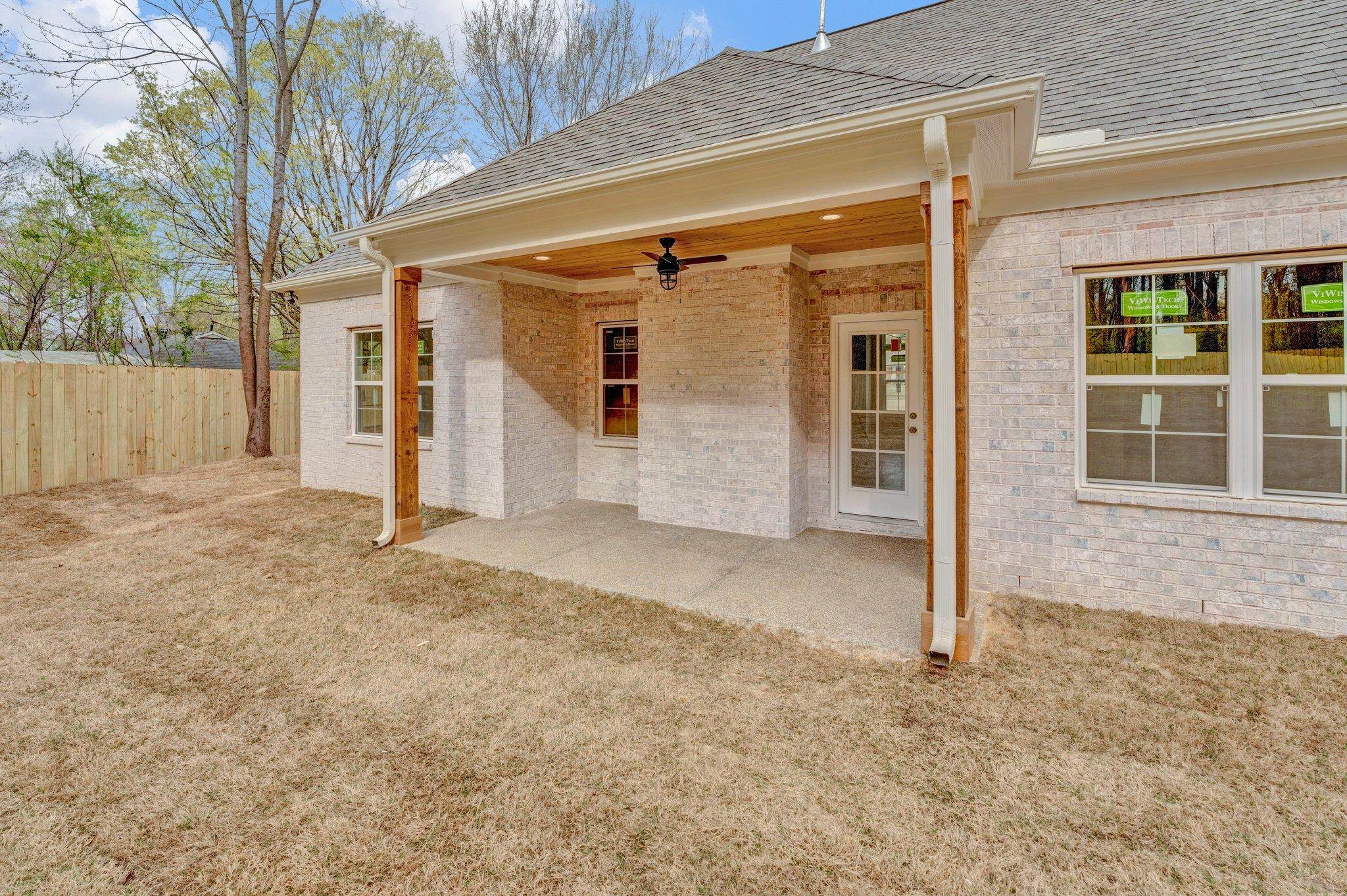 4056 Fonta Road Bartlett, TN 38002 - Photo 33 of 39 Exterior space featuring fence and a ceiling fan