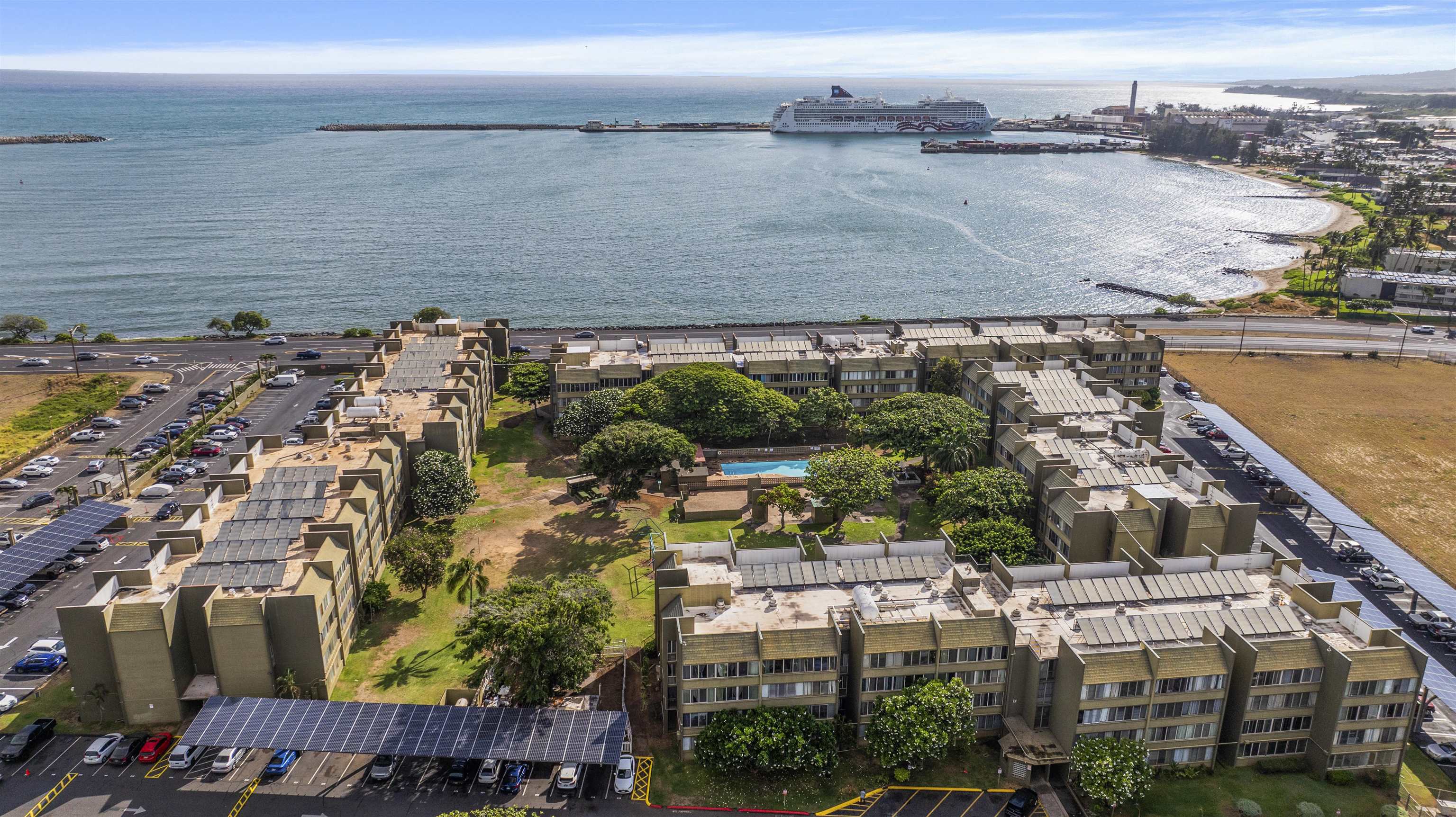111 Kahului Beach Road, Unit D321 Kahului, HI 96732 - Photo 22 of 22 a view of a city and ocean view