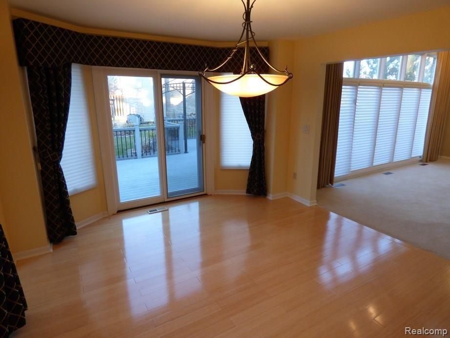 2230 North Custer Road Monroe, MI 48162 - Photo 11 of 55 P1230298.jpg