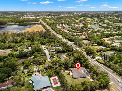 $1,050,000 | 8785 Thousand Pines Circle, West Palm Beach, FL 33411