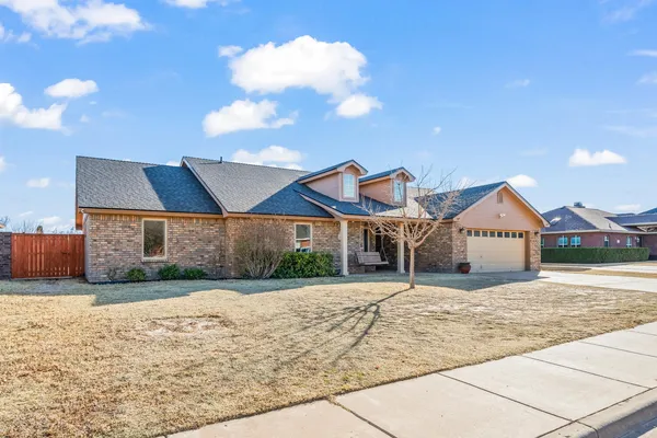 $2,700 | 2605 Madison Street, Lubbock, TX 79415