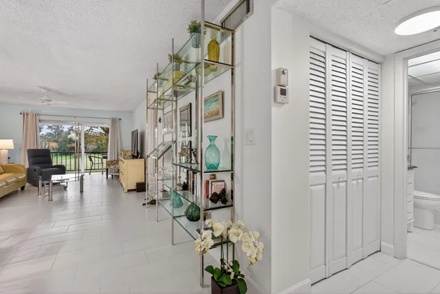 a view of entryway with livingroom and furniture
