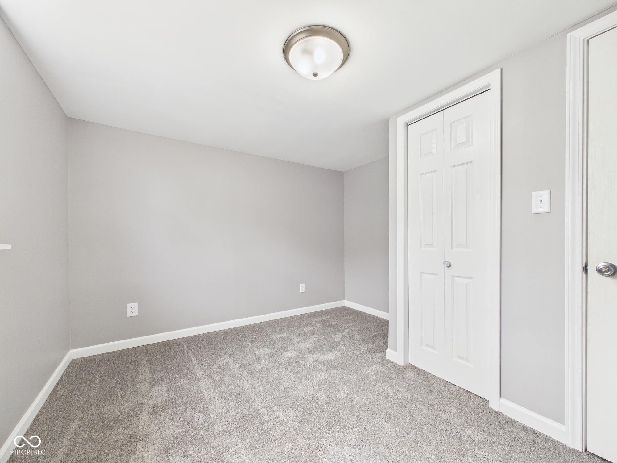 4221 Brown Street Anderson, IN 46013 - Photo 22 of 26