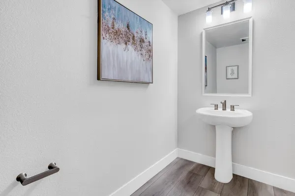 $990,000 | 549 Yale Way, San Jose, CA 95117