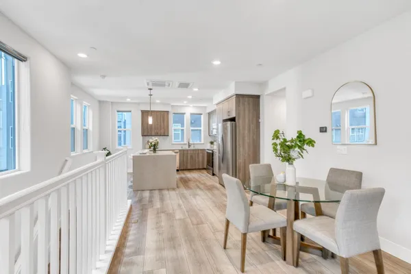 $990,000 | 549 Yale Way, San Jose, CA 95117