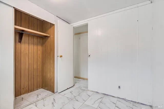 a view of an entryway