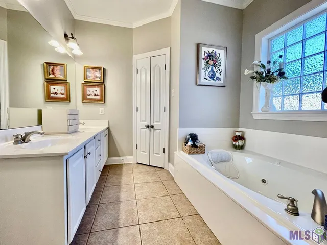 $370,000 | 169 Tigerlily Drive, Houma, LA 70360