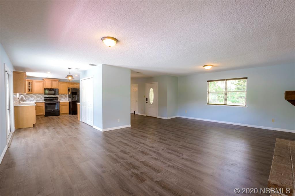 1144 Spring Garden Ranch Road De Leon Springs, FL 32130 - Photo 4 of 46 Gallery Image 4