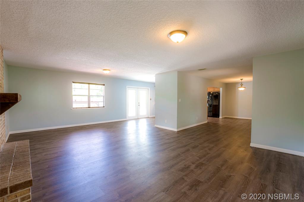 1144 Spring Garden Ranch Road De Leon Springs, FL 32130 - Photo 5 of 46 Gallery Image 5