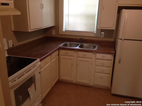 $1,200 | 127 Riverdale Drive, San Antonio, TX 78228