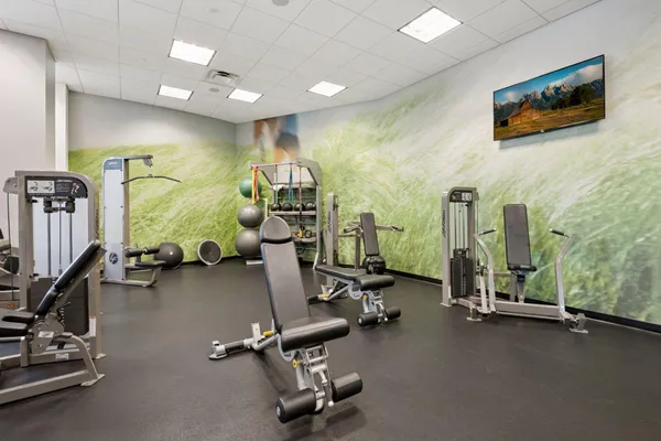 $899,000 | 3209 Galleria, Unit 905, Edina, MN 55435