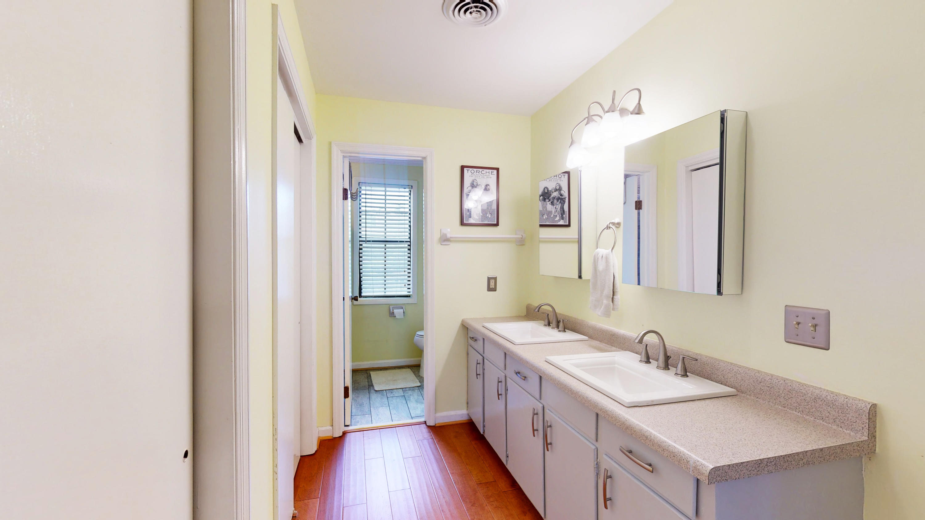 54 Meander Row, Unit 3 Charleston, SC 29412 - Photo 13 of 22 masterbath1