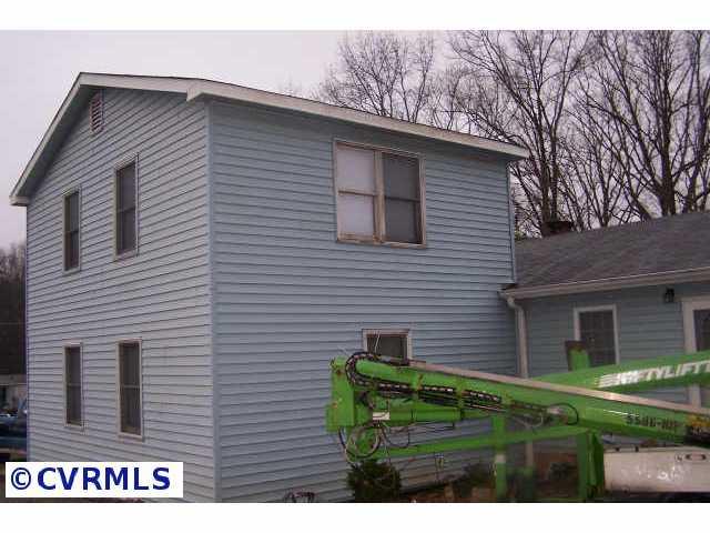 187 Tuggle Road Prospect, VA 23960 - Photo 2 of 5 a view of a house with a yard