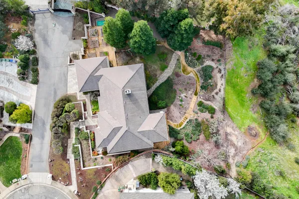 $725,000 | 3768 Sunday Court, Redding, CA 96001