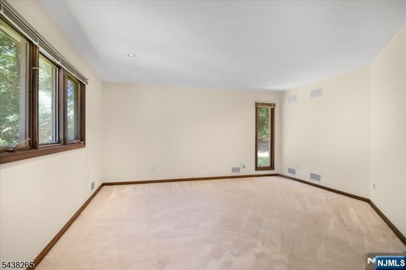 6 Green Hills Road Mendham, NJ 07945 - Photo 27 of 42