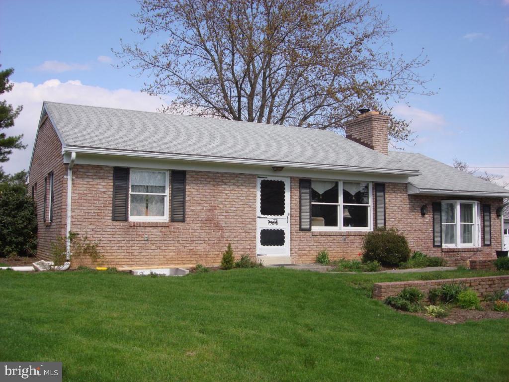 33 South Colebrook Road Manheim, PA 17545 - Photo 19 of 22