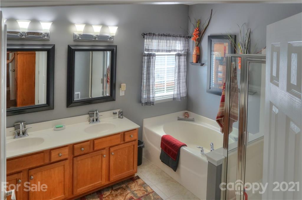 21619 Torrence Chapel Road Cornelius, NC 28031 - Photo 13 of 38 Gallery Image 13