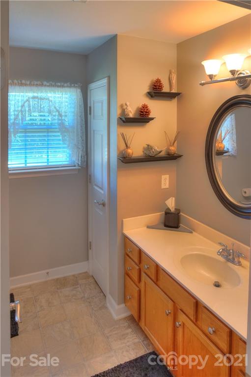 21619 Torrence Chapel Road Cornelius, NC 28031 - Photo 21 of 38 Gallery Image 21