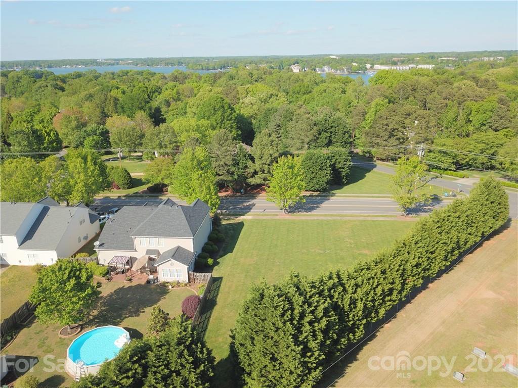 21619 Torrence Chapel Road Cornelius, NC 28031 - Photo 29 of 38 Gallery Image 29