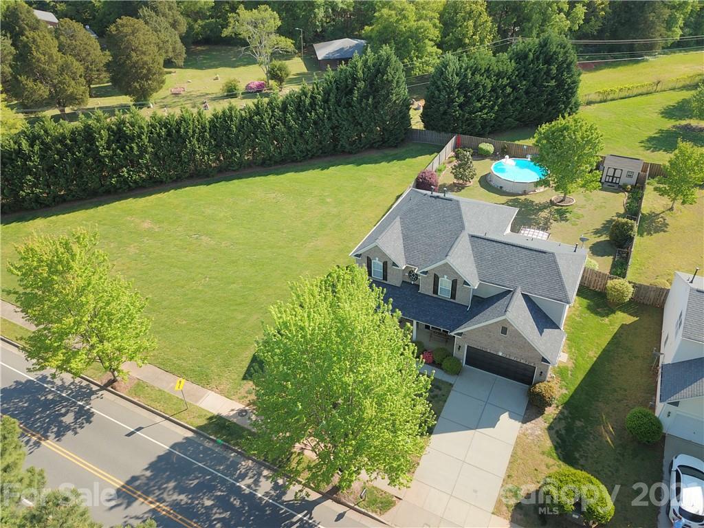 21619 Torrence Chapel Road Cornelius, NC 28031 - Photo 32 of 38 Gallery Image 32