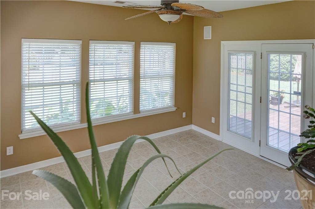 21619 Torrence Chapel Road Cornelius, NC 28031 - Photo 9 of 38 Gallery Image 9