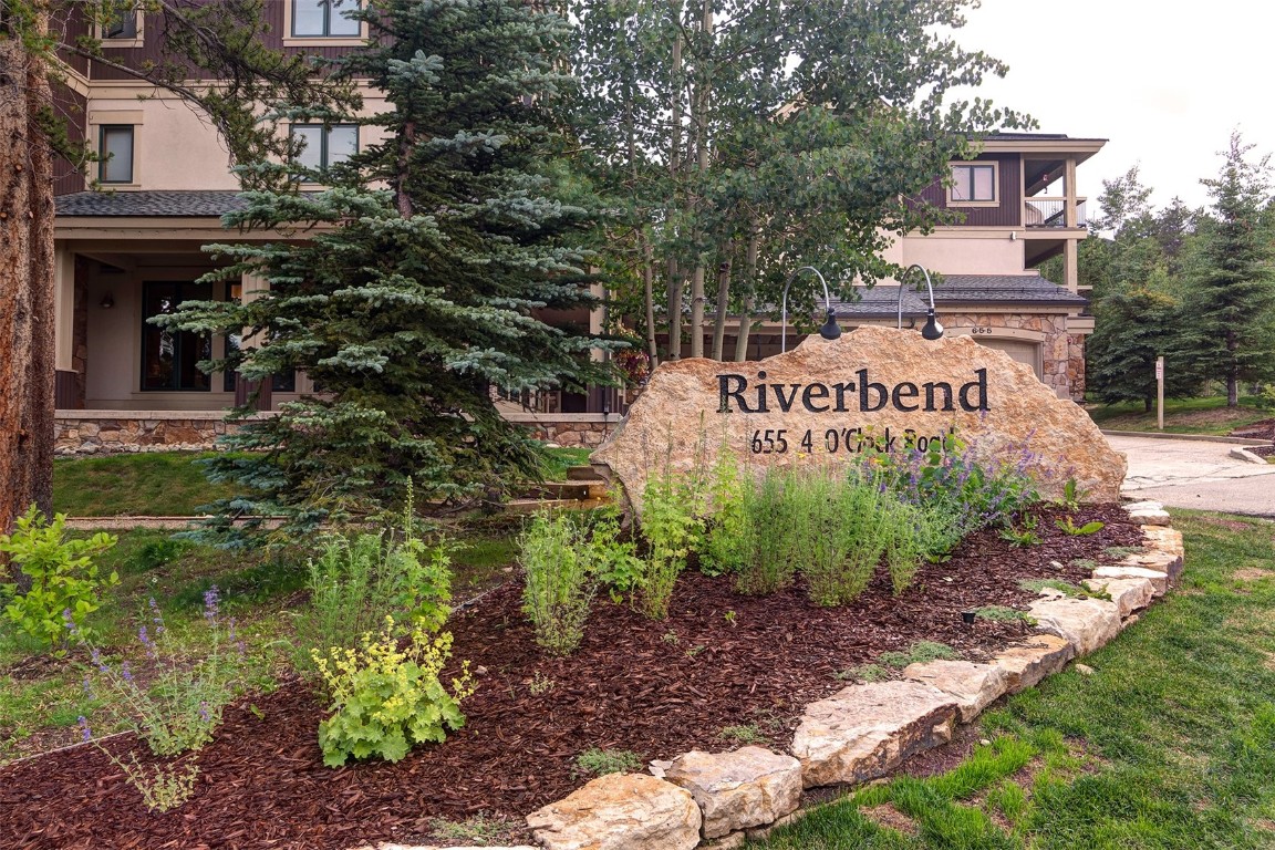 655 4 O Clock Road, Unit 301 Breckenridge, CO 80424 - Photo 18 of 23 a sign on the side of a road