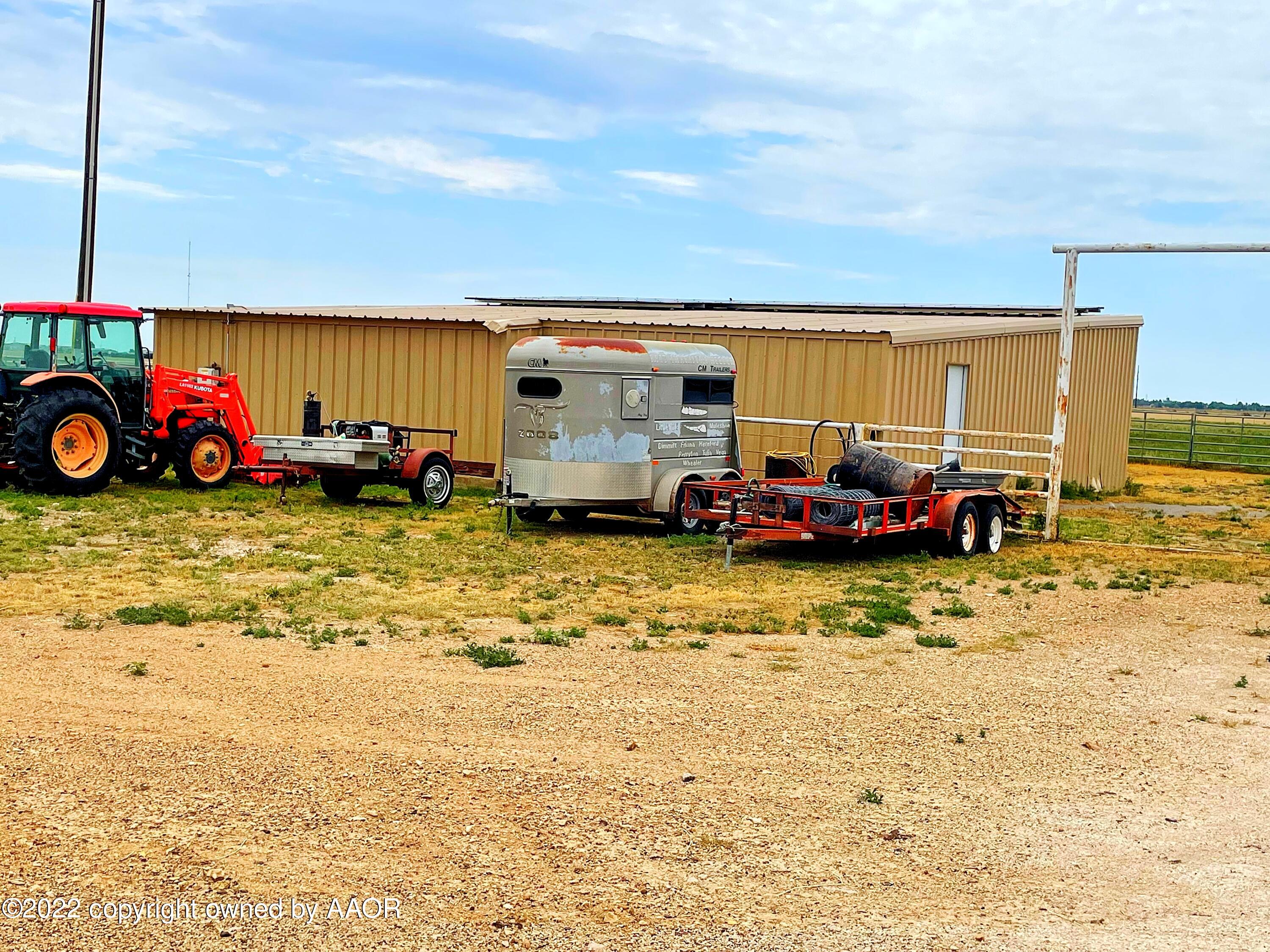 12620 Farm To Market 1267 Perryton, TX 79070 - Photo 26 of 27 FM 1267 barn