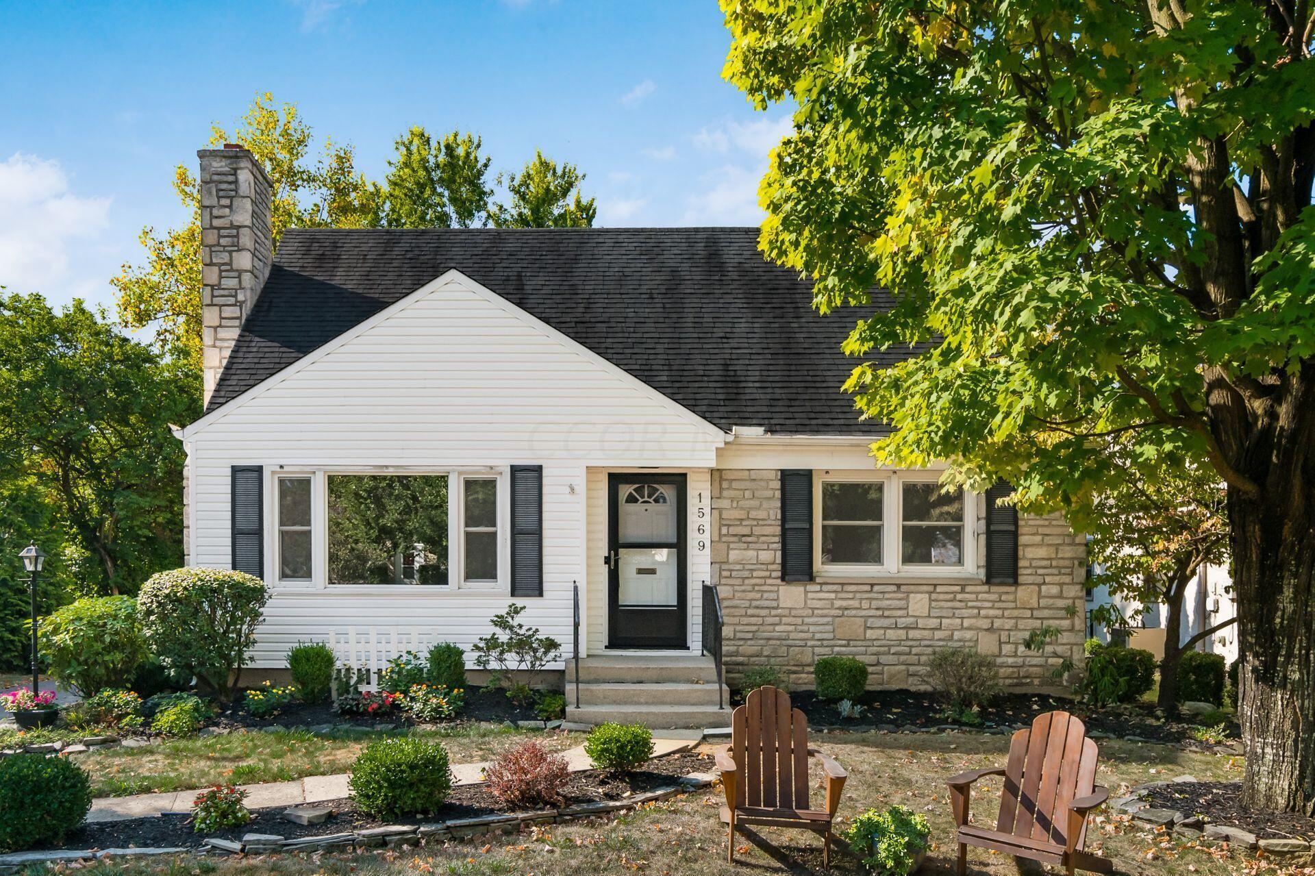1569 Barrington Road Columbus, OH 43221 - Photo 43 of 43 001_1569 Barrington Pl-1015_1