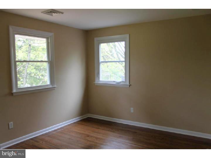 17 Lochatong Road Ewing, NJ 08628 - Photo 11 of 15 Bedroom 2