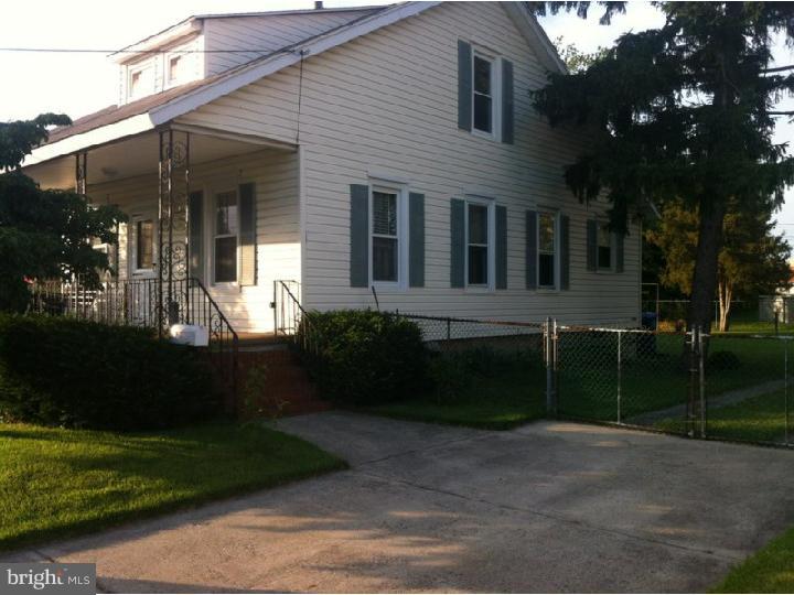 213 Chestnut Street Delran, NJ 08075 - Photo 2 of 20 Side Yard