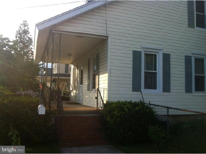 213 Chestnut Street Delran, NJ 08075 - Photo 5 of 20 Porch
