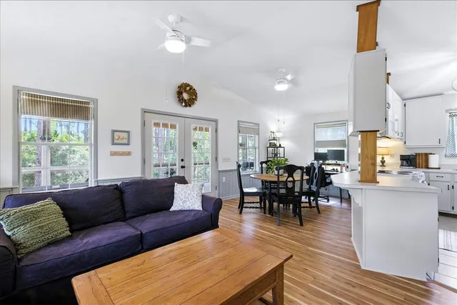 $349,000 | 14 Knotty Pine Street, Ochlockonee Bay, FL 32346