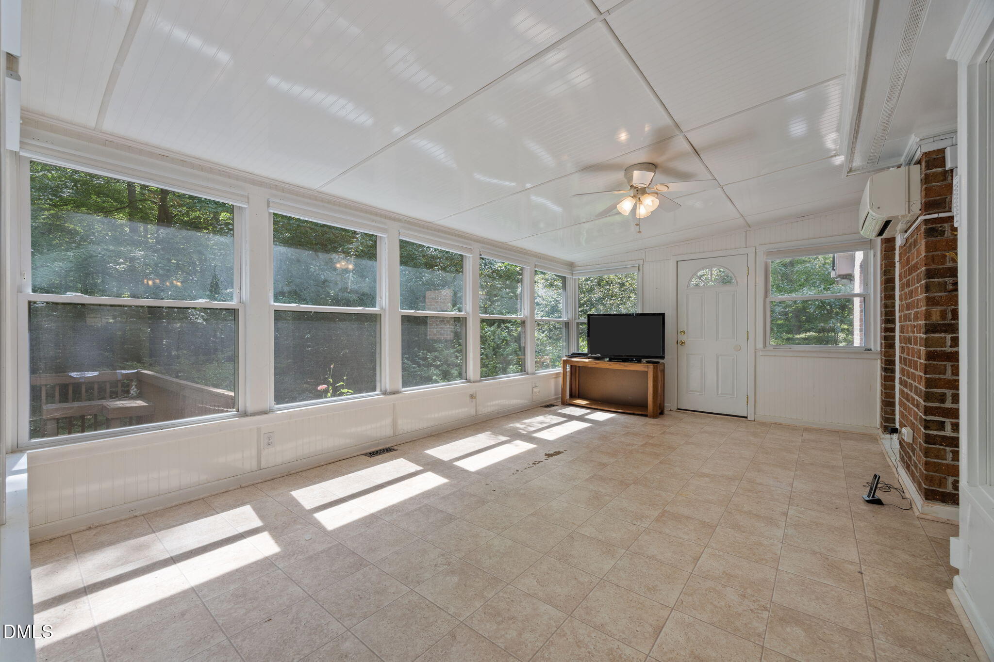 8705 Trailing Cedar Court Raleigh, NC 27613 - Photo 29 of 46 34-web-or-mls-IMG_3735