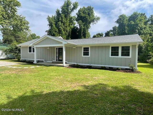 240 Channel Rock Road Beaufort, NC 28516 - Photo 1 of 41 Front view