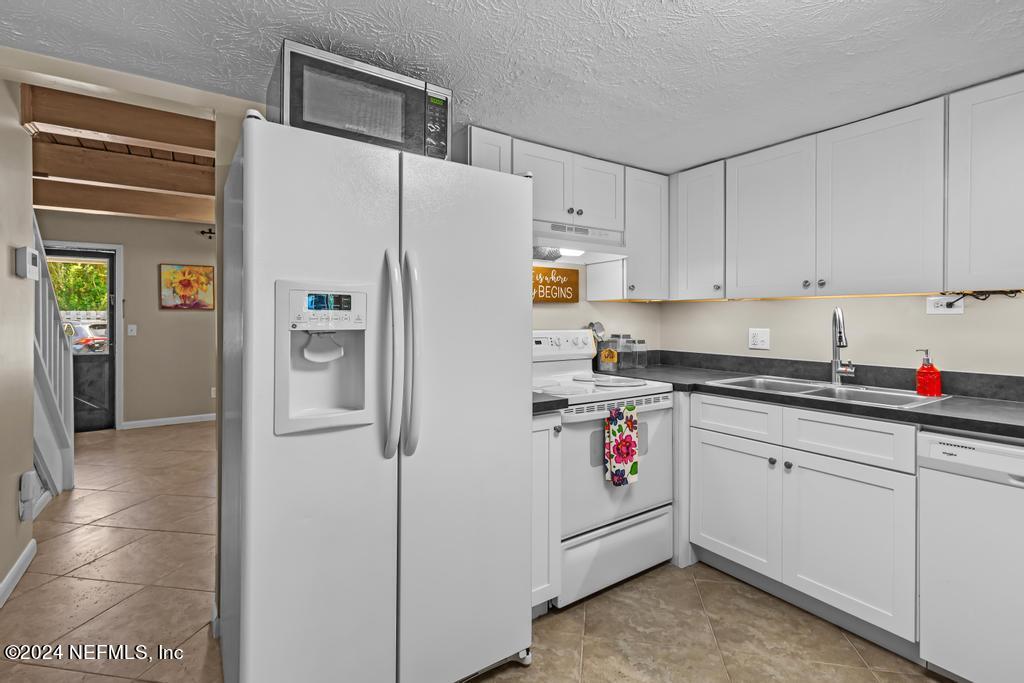 4358 Timuquana Road, Unit 174 Jacksonville, FL 32210 - Photo 7 of 49 4358 Timuquana Rd Unit 174-11
