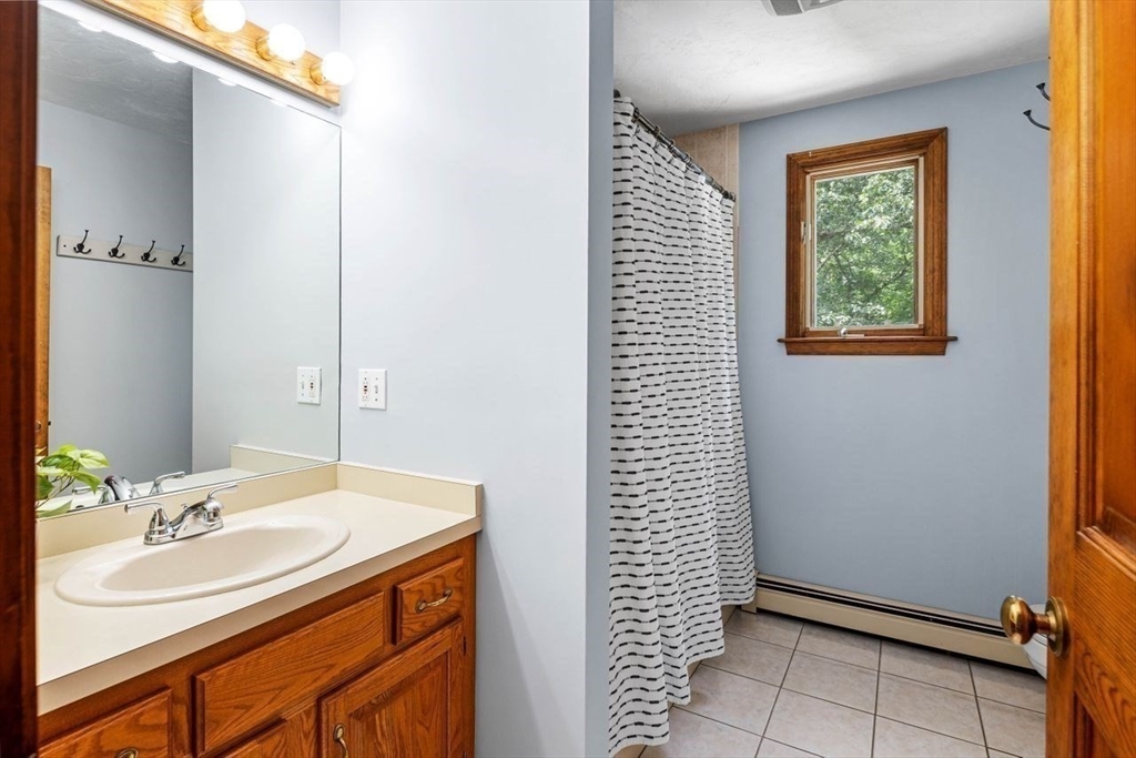 949 Webster Street Hanover, MA 02339 - Photo 20 of 24 Gallery Image 20
