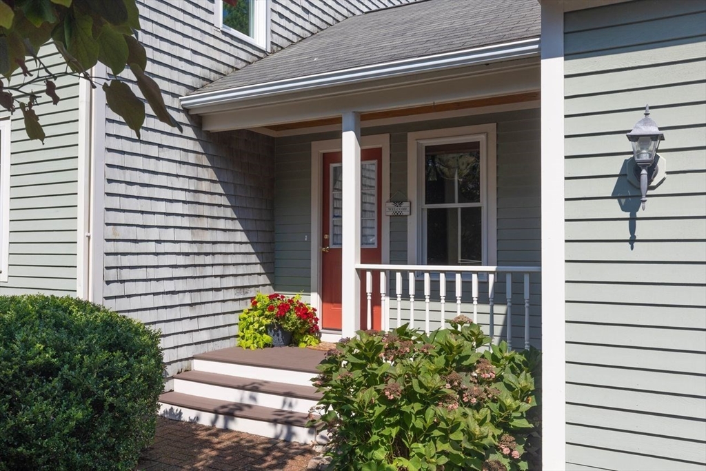 949 Webster Street Hanover, MA 02339 - Photo 2 of 24 Gallery Image 2