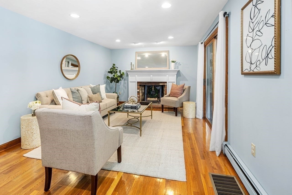949 Webster Street Hanover, MA 02339 - Photo 6 of 24 Gallery Image 6